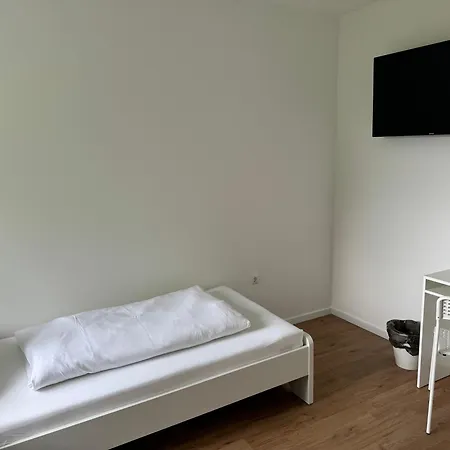 Colleen Homes Monteurwohnung Blumenstr 1b Apartment *