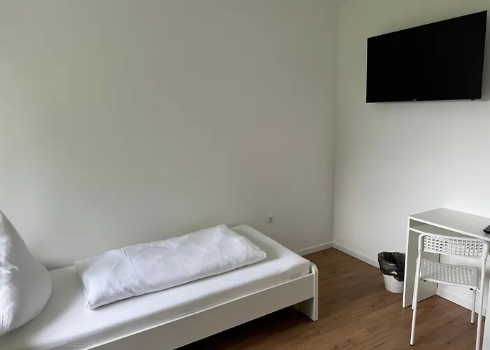 Colleen Homes Monteurwohnung Blumenstr 1b شقة *